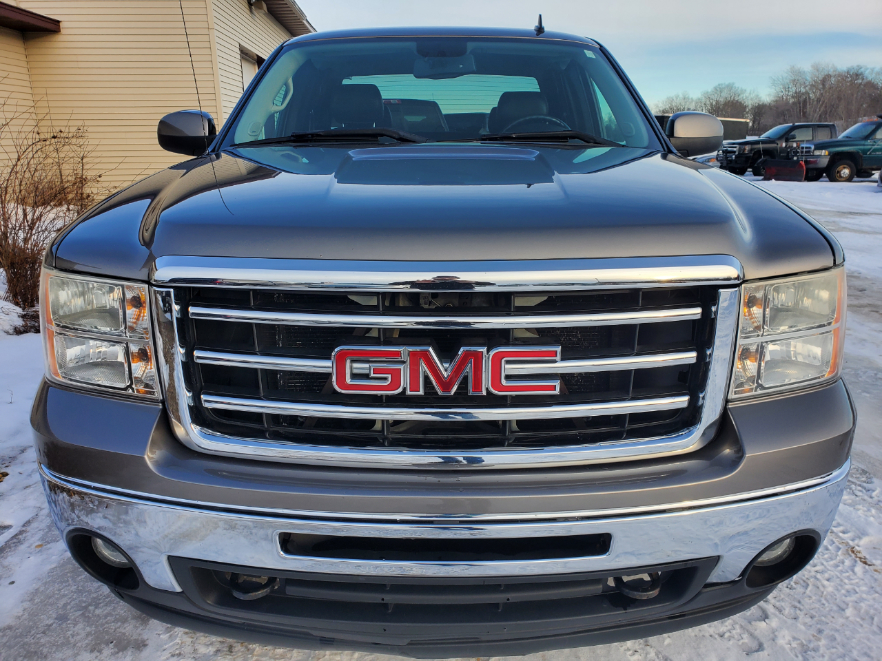 GMC Sierra 1500 4WD Ext Cab 143.5" SLT 2013