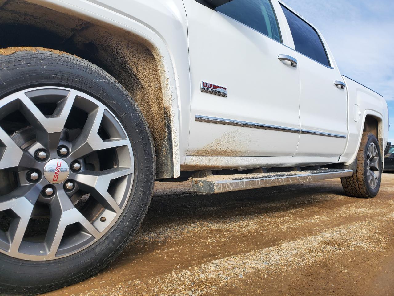 GMC Sierra 1500 4WD Crew Cab 143.5" SLE 2014