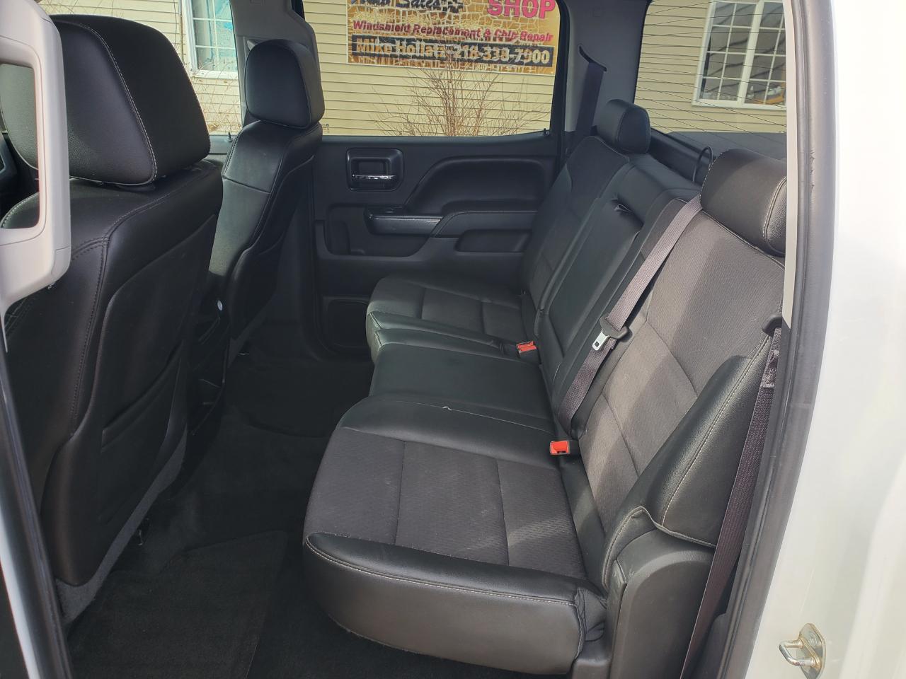 GMC Sierra 1500 4WD Crew Cab 143.5" SLE 2014