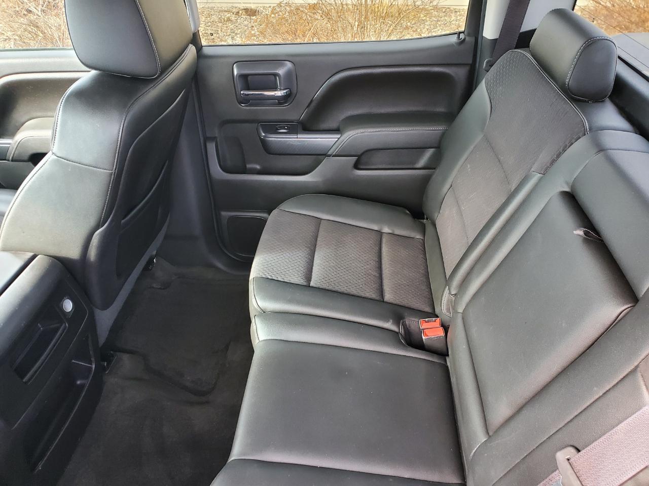 GMC Sierra 1500 4WD Crew Cab 143.5" SLE 2014