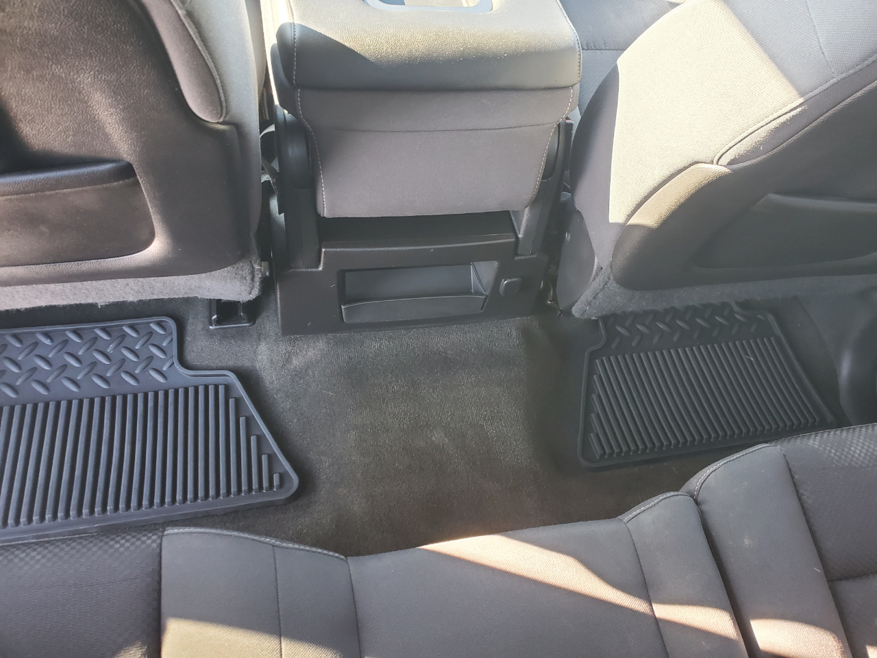 Chevrolet Silverado 1500 4WD Crew Cab 143.5" LT w/2LT 2015