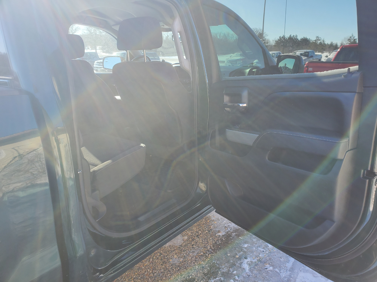 Chevrolet Silverado 1500 4WD Crew Cab 143.5" LT w/2LT 2015