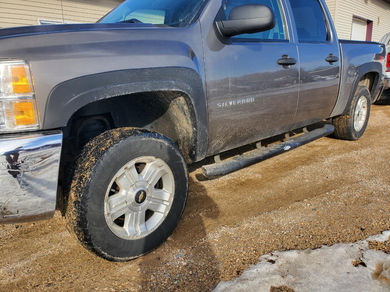 Chevrolet Silverado 1500 4WD Crew Cab 143.5" LT 2013