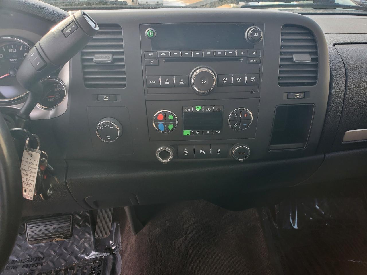 Chevrolet Silverado 1500 4WD Crew Cab 143.5" LT 2013