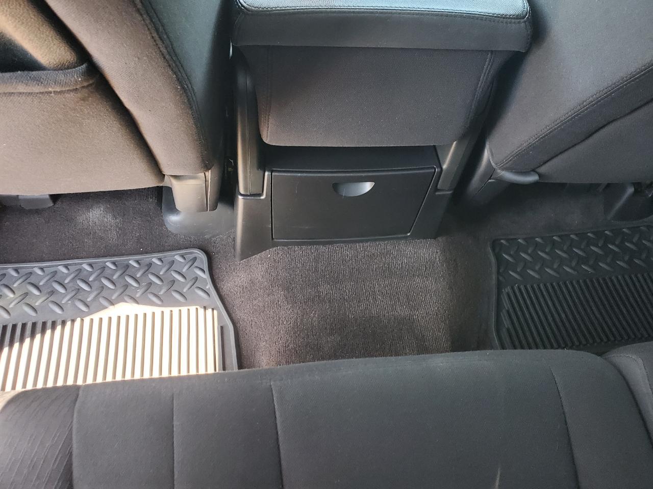 Chevrolet Silverado 1500 4WD Crew Cab 143.5" LT 2013