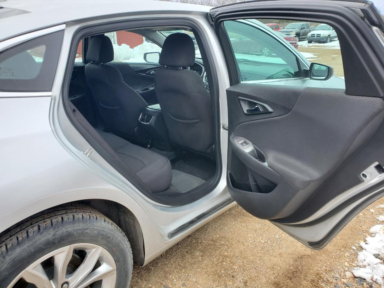 Chevrolet Malibu 4dr Sdn LT 2020