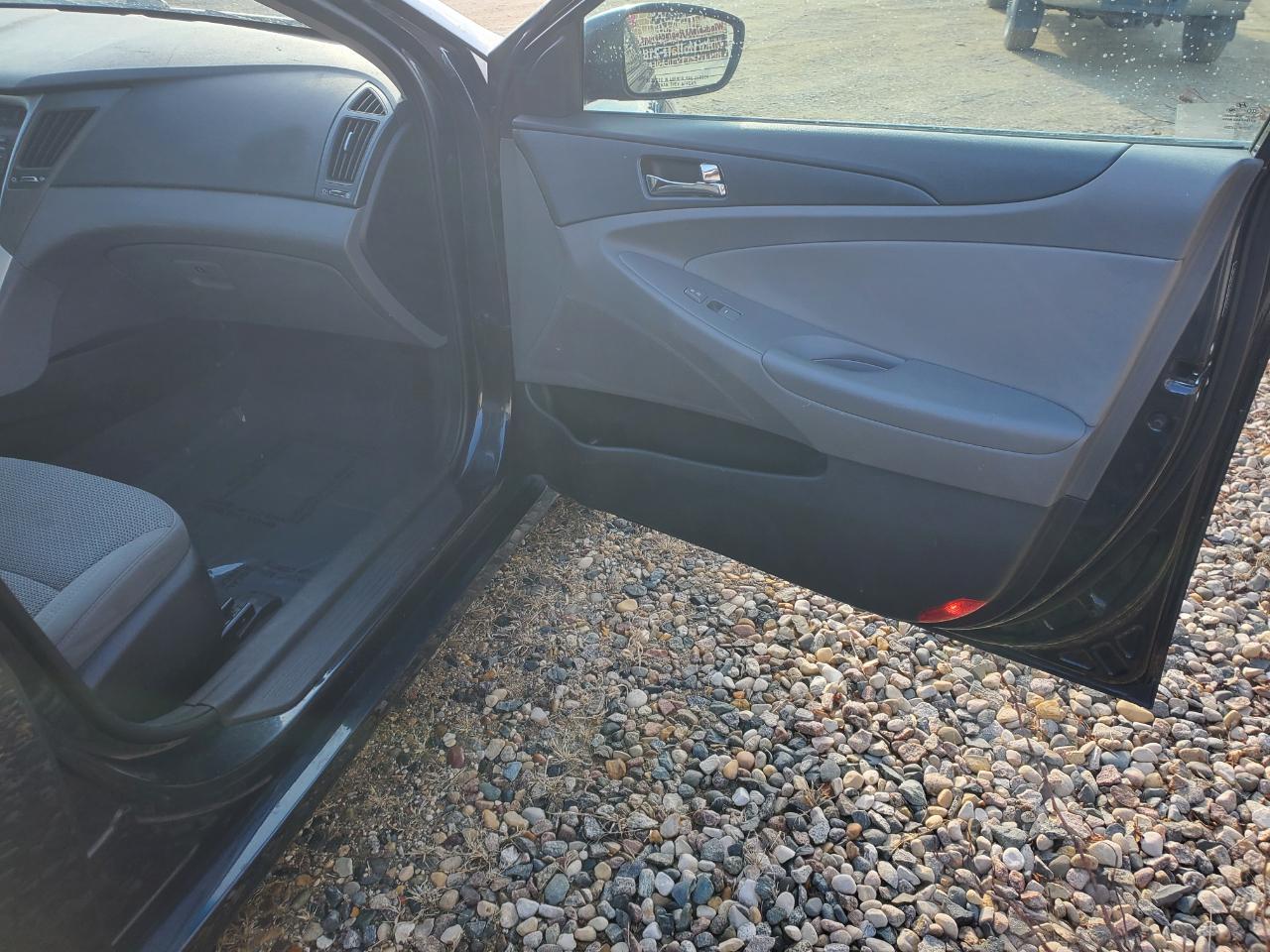 Hyundai Sonata 4dr Sdn 2.4L Auto GLS 2013