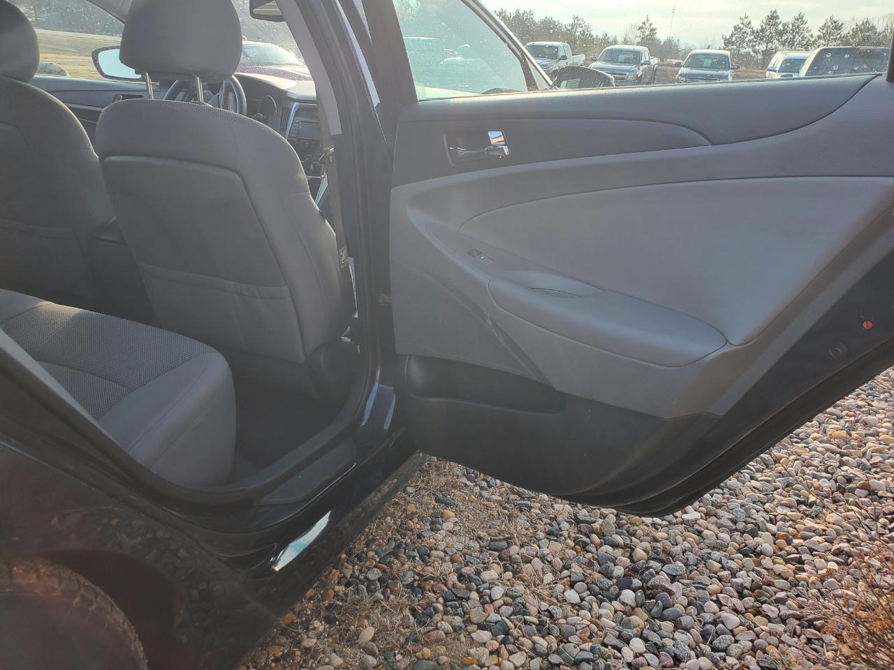 Hyundai Sonata 4dr Sdn 2.4L Auto GLS 2013