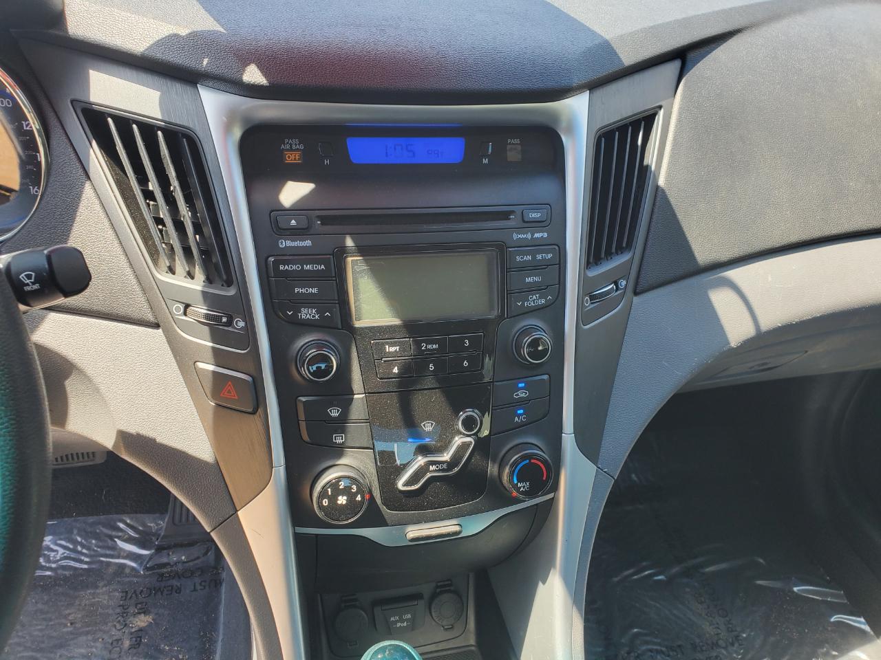 Hyundai Sonata 4dr Sdn 2.4L Auto GLS 2013