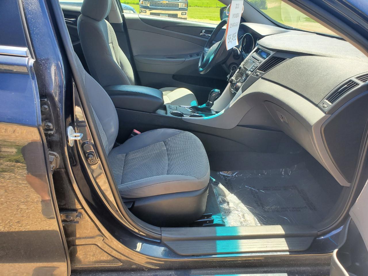 Hyundai Sonata 4dr Sdn 2.4L Auto GLS 2013