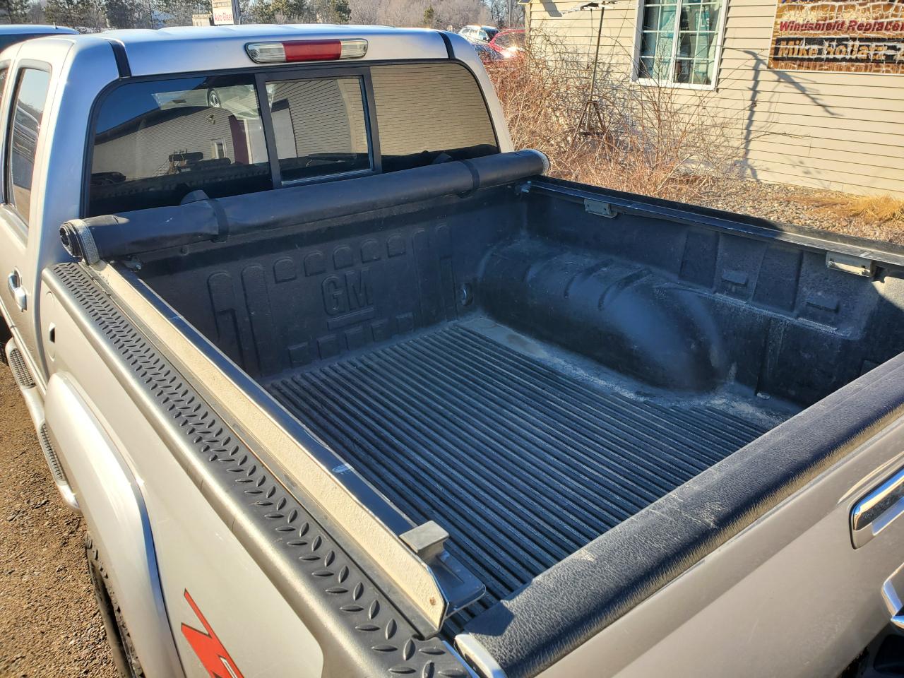 Chevrolet Colorado 4WD Crew Cab 126.0" LT w/2LT 2011