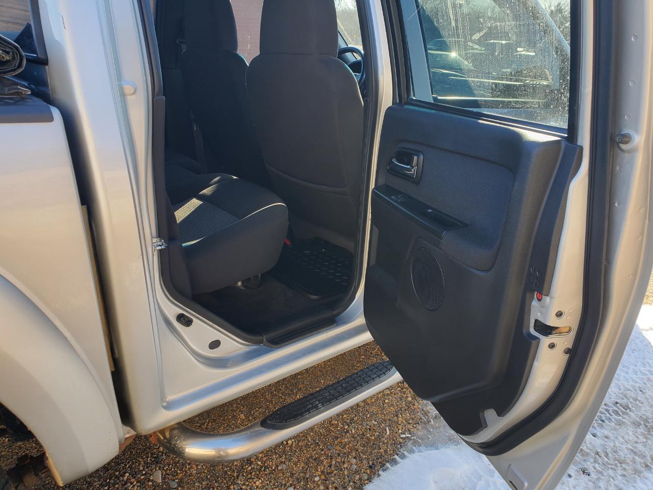 Chevrolet Colorado 4WD Crew Cab 126.0" LT w/2LT 2011