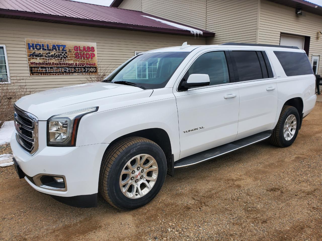 2017 GMC Yukon XL 4WD 4dr SLT