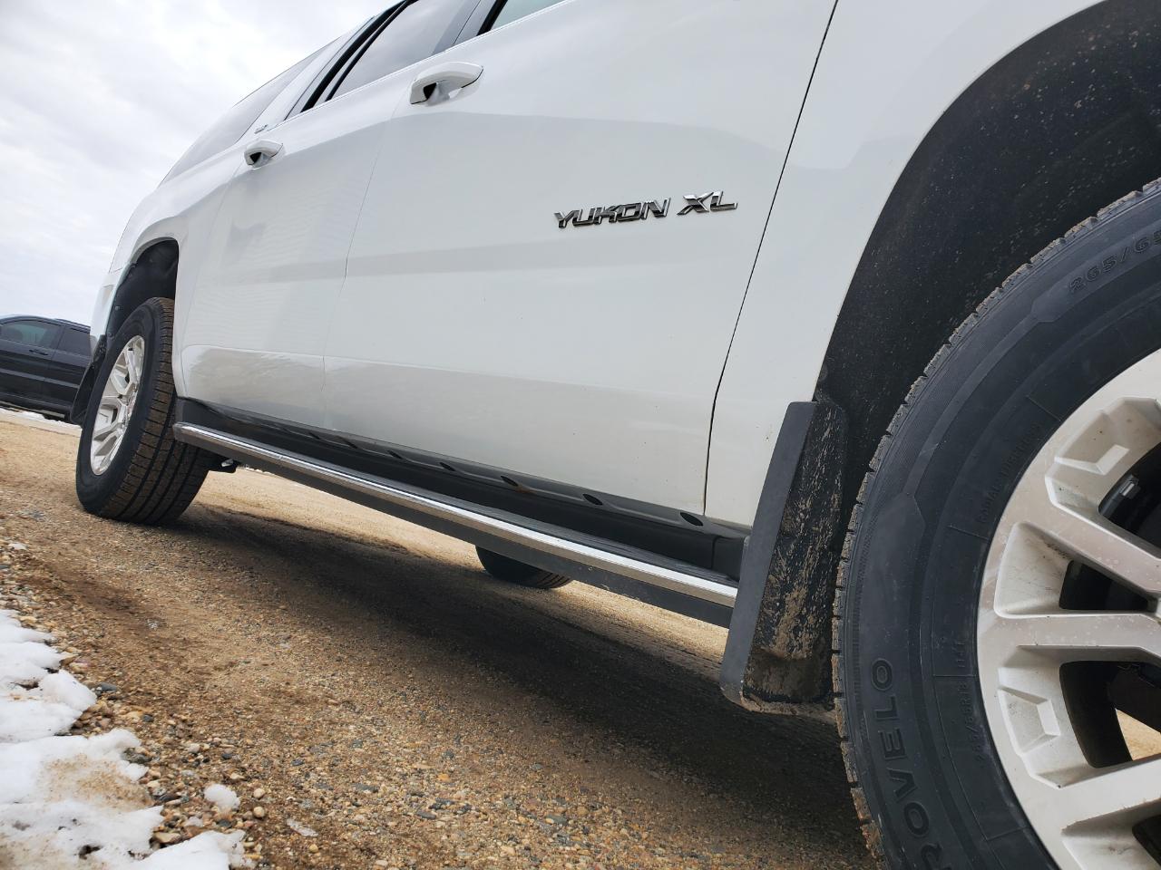 GMC Yukon XL 4WD 4dr SLT 2017