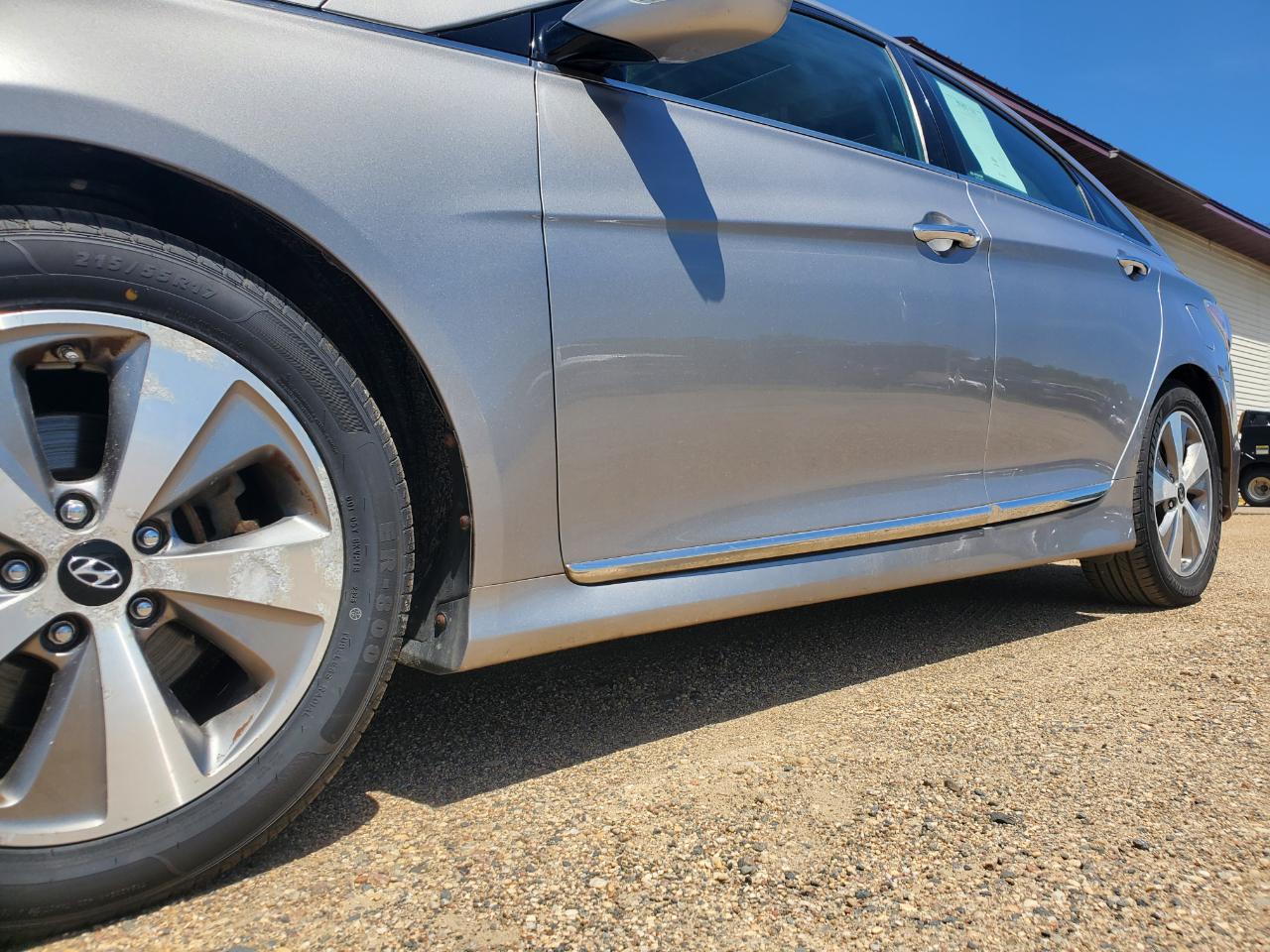 Hyundai Sonata 4dr Sdn 2.4L Auto Hybrid 2012