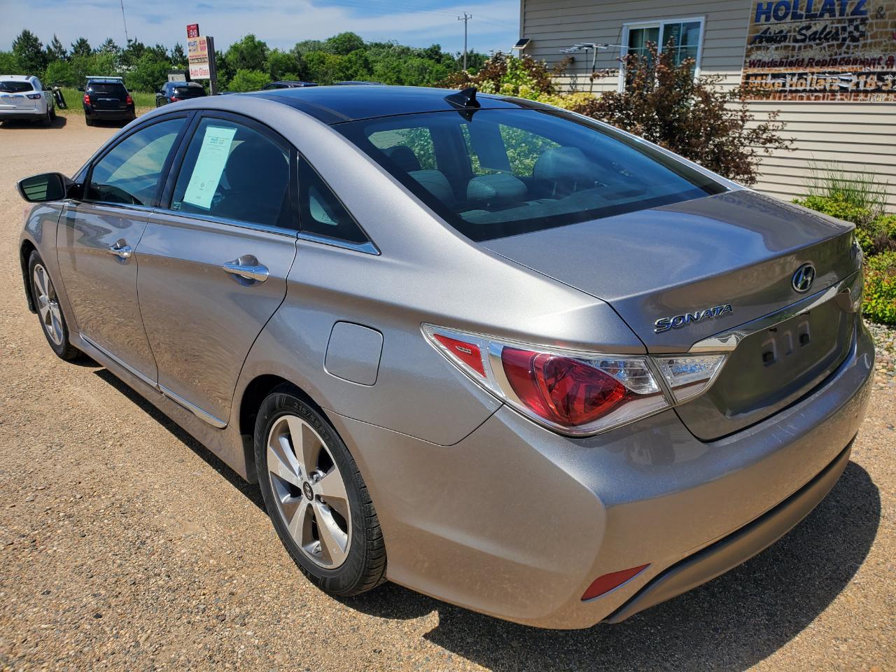 Hyundai Sonata 4dr Sdn 2.4L Auto Hybrid 2012