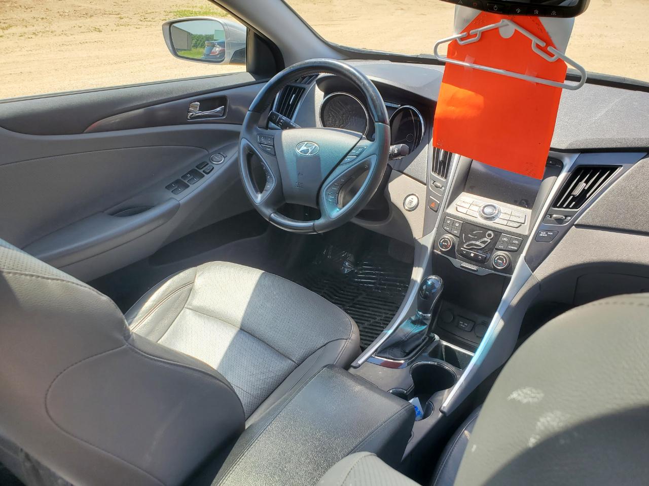 Hyundai Sonata 4dr Sdn 2.4L Auto Hybrid 2012