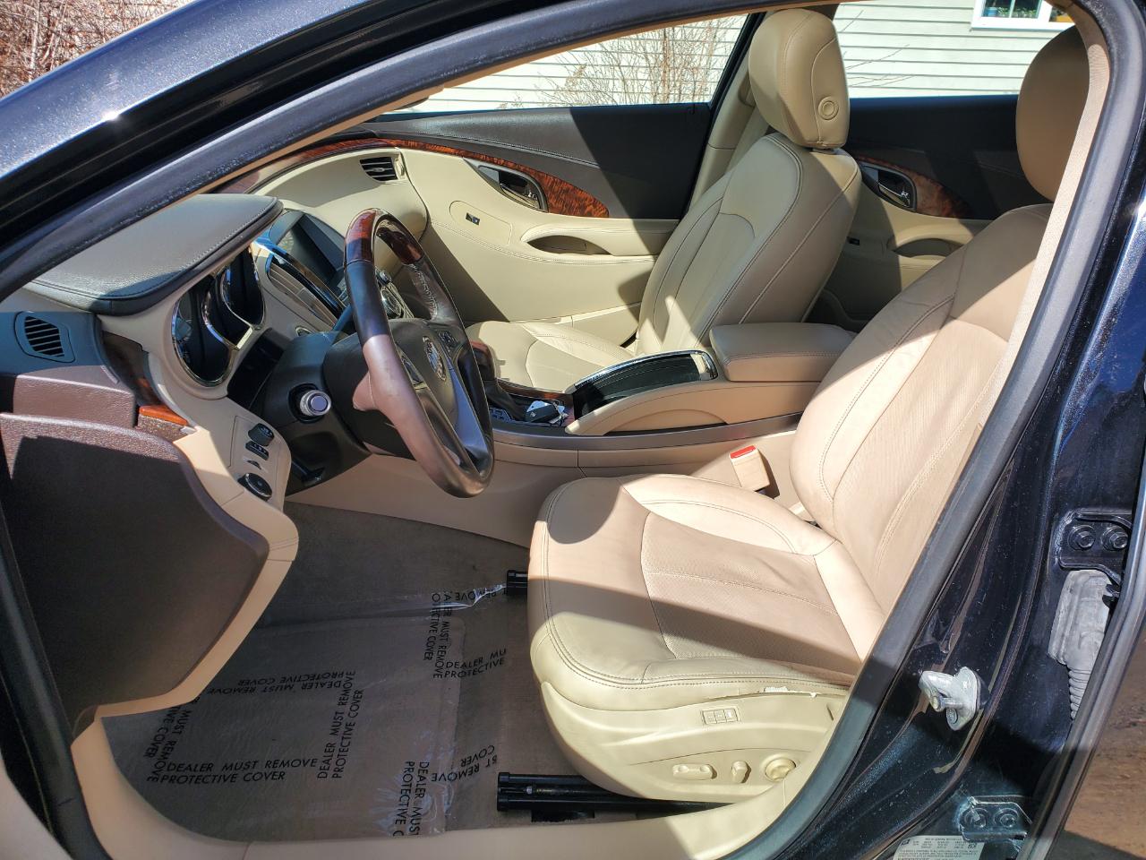 Buick LaCrosse 4dr Sdn Premium 2 AWD 2012
