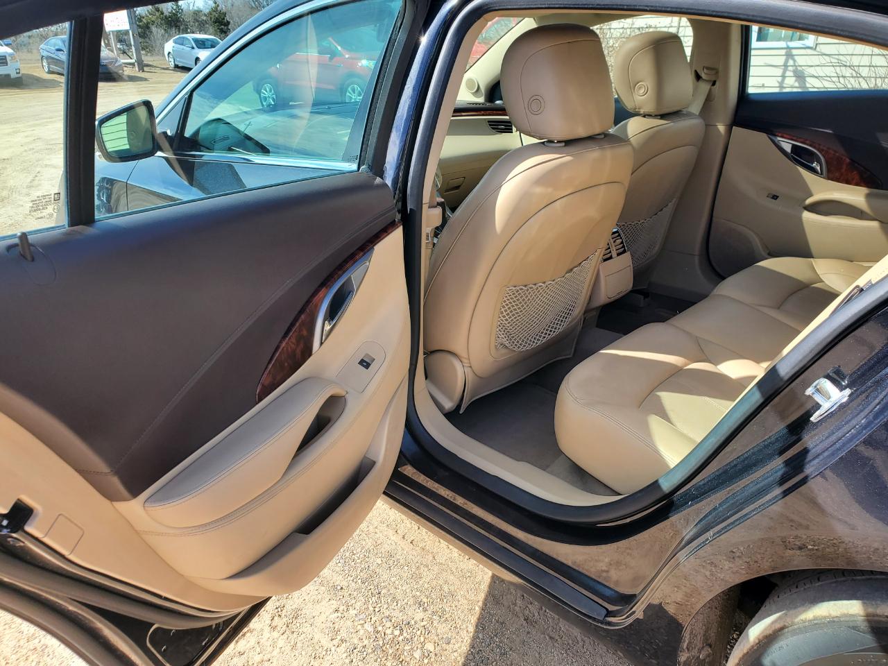 Buick LaCrosse 4dr Sdn Premium 2 AWD 2012