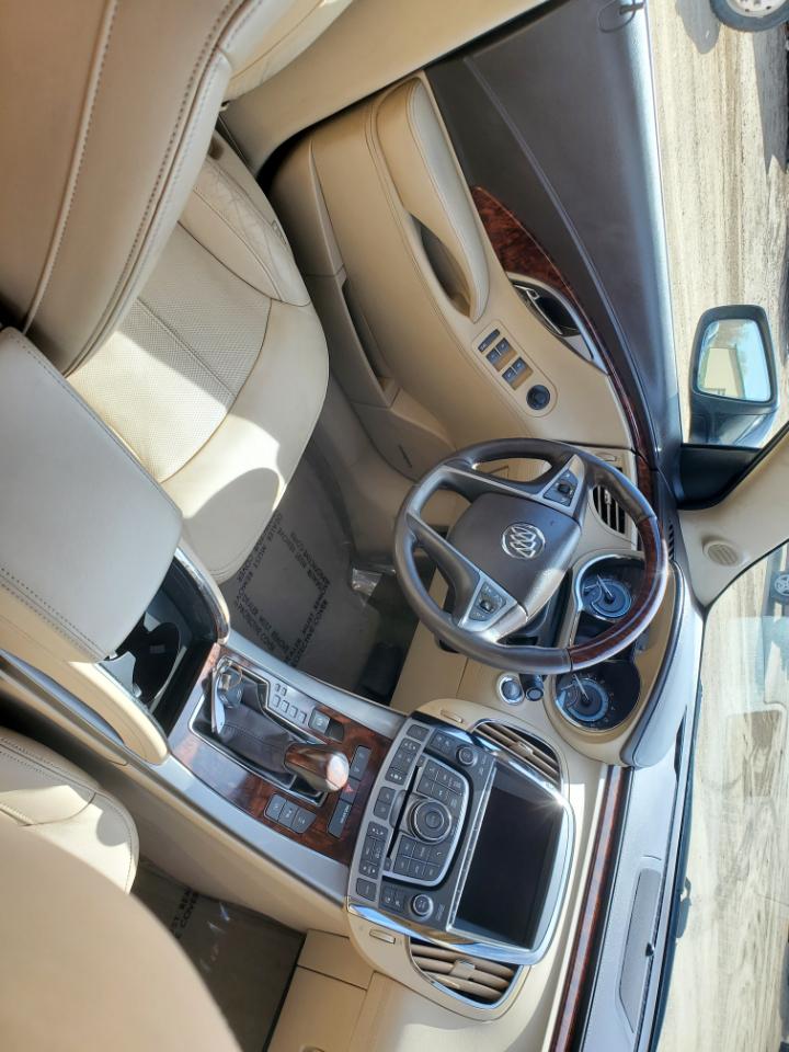 Buick LaCrosse 4dr Sdn Premium 2 AWD 2012