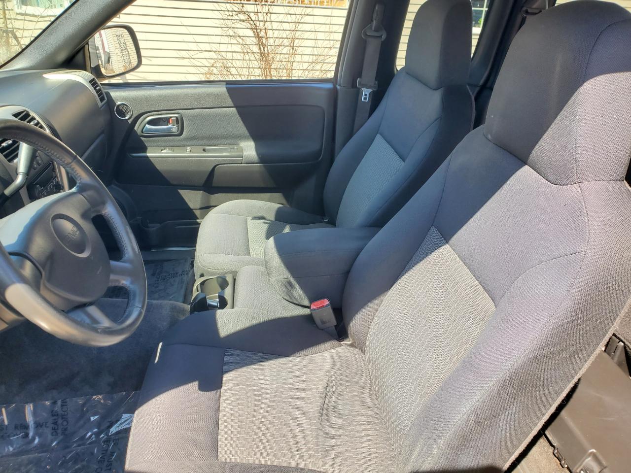 GMC Canyon 4WD Ext Cab 125.9" Work Truck 2007