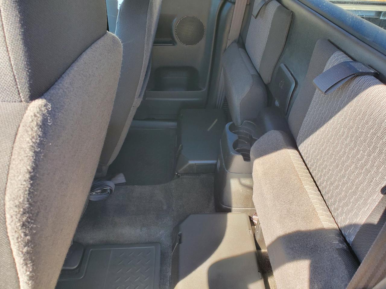 GMC Canyon 4WD Ext Cab 125.9" Work Truck 2007