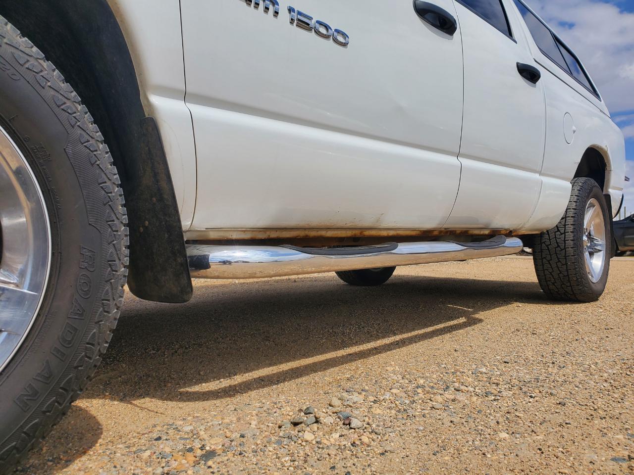 Dodge Ram 1500 4dr Quad Cab 140.5" WB 4WD ST 2005