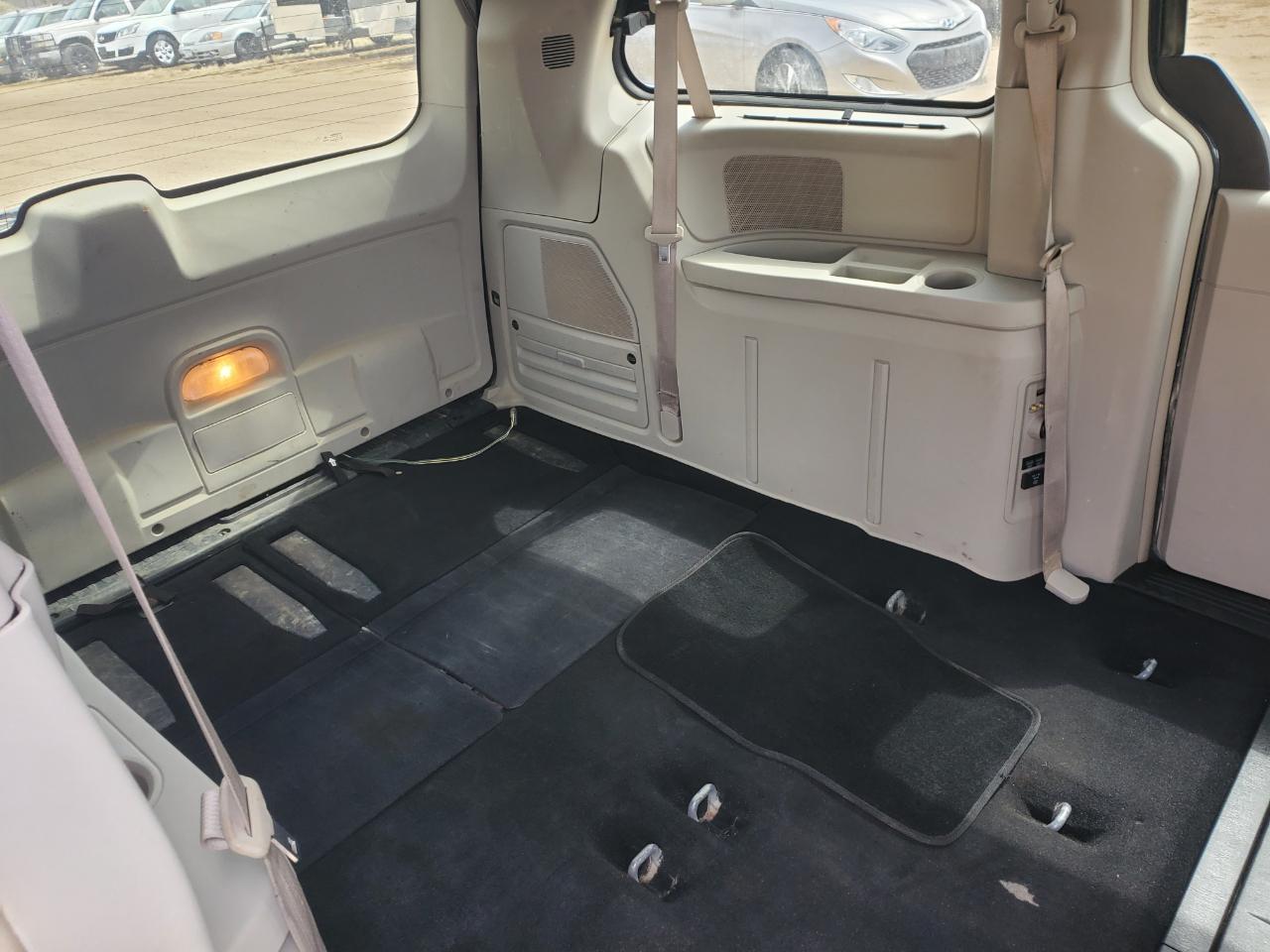 Chrysler Town & Country 4dr Wgn Limited 2014