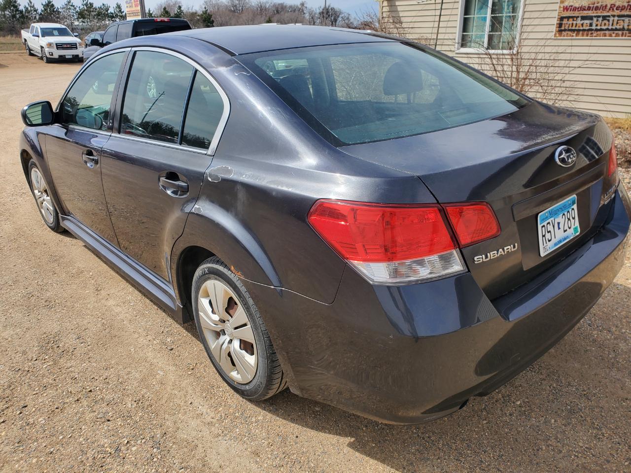 Subaru Legacy 4dr Sdn H4 Auto 2.5i 2010