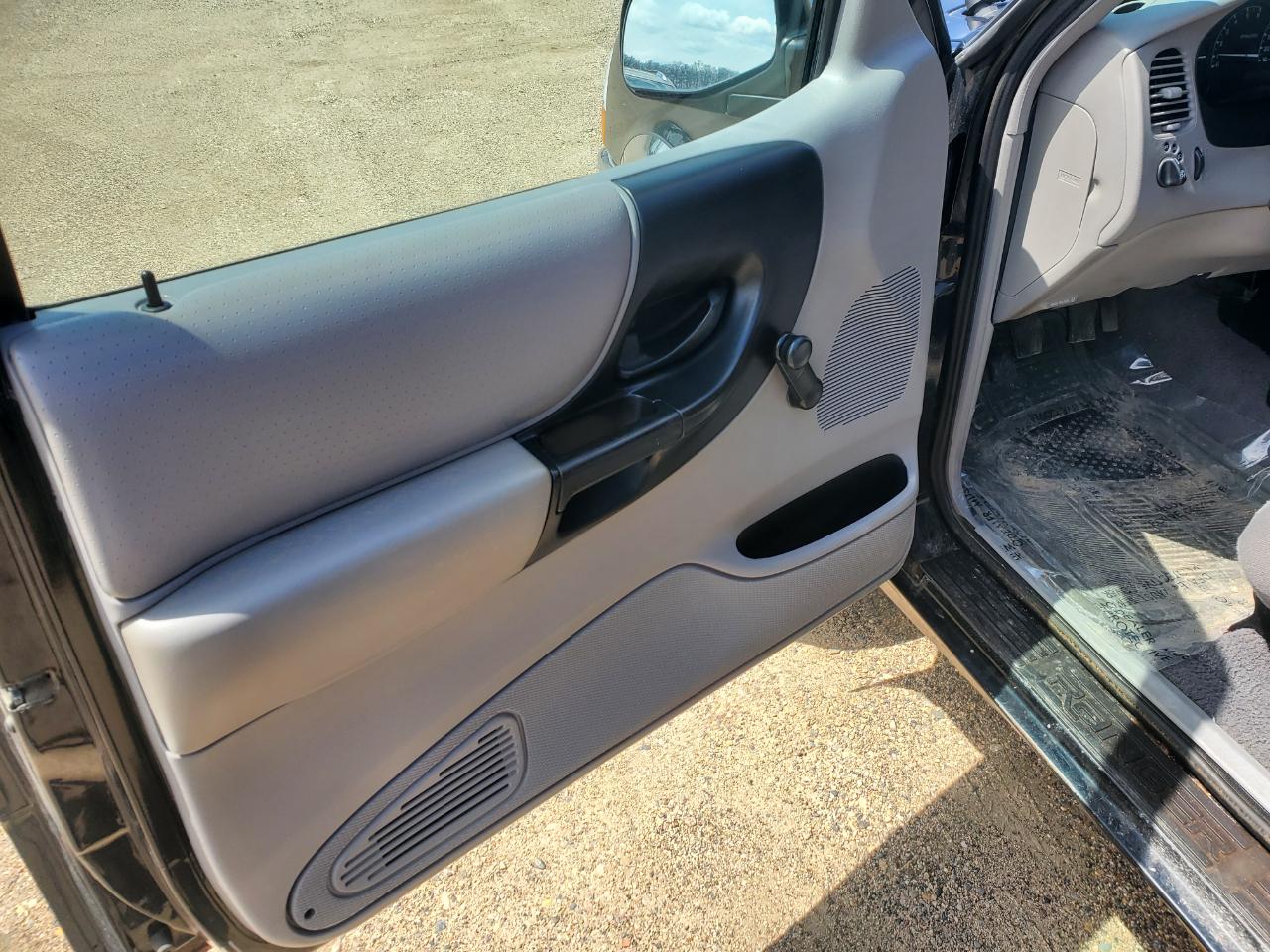 Ford Ranger Supercab 126" WB XLT 4WD 1999