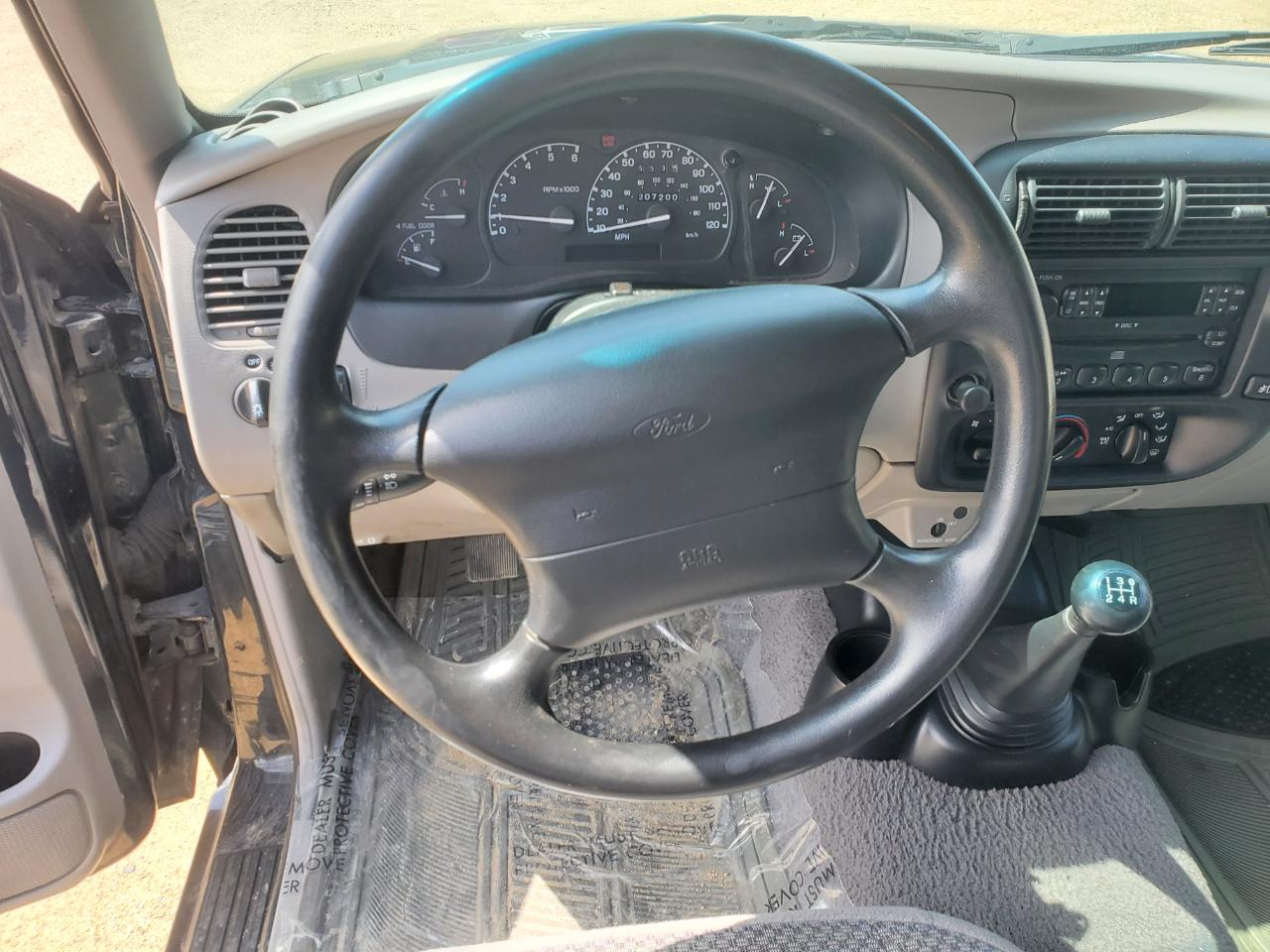Ford Ranger Supercab 126" WB XLT 4WD 1999