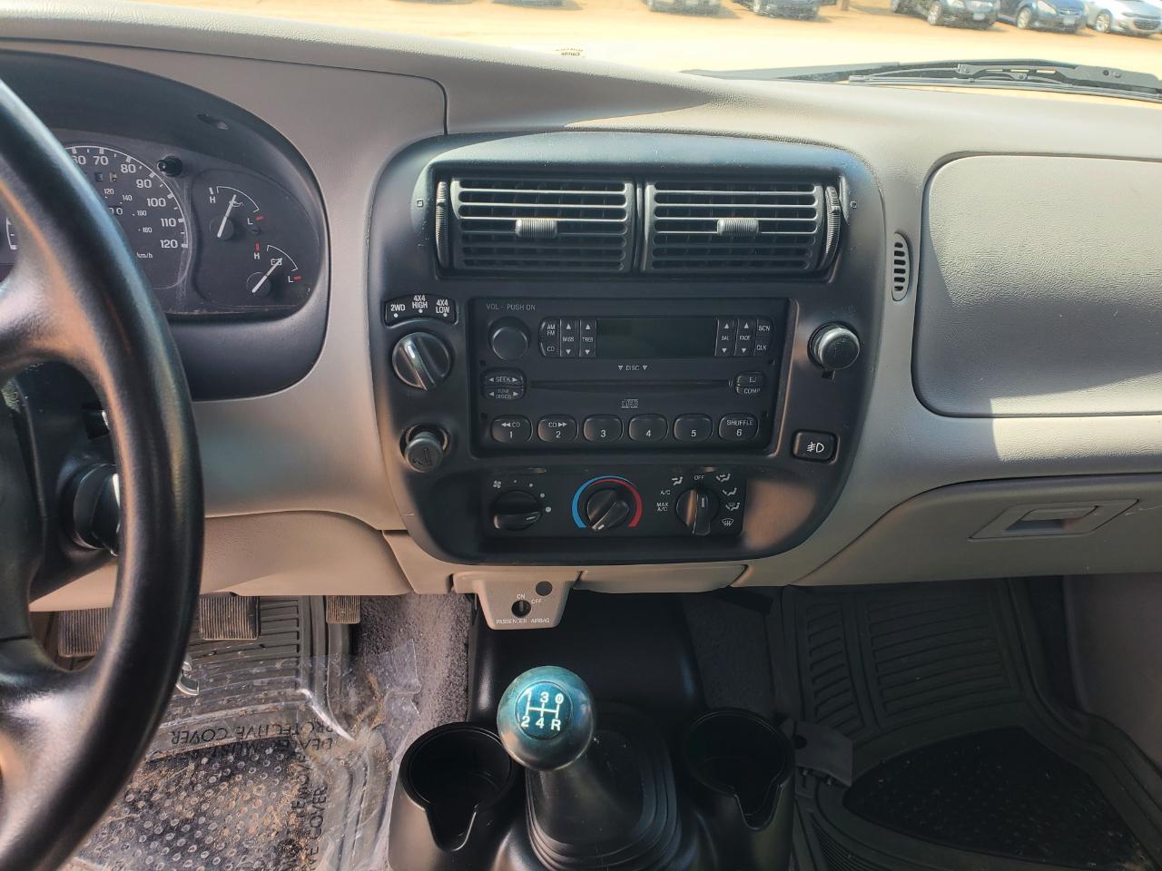 Ford Ranger Supercab 126" WB XLT 4WD 1999