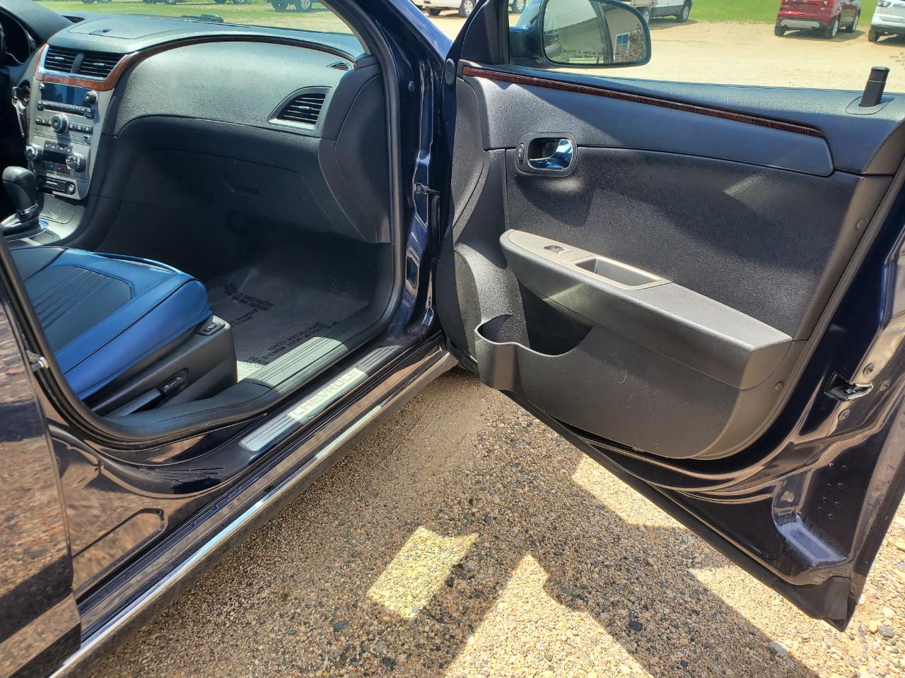 Chevrolet Malibu 4dr Sdn LTZ 2010