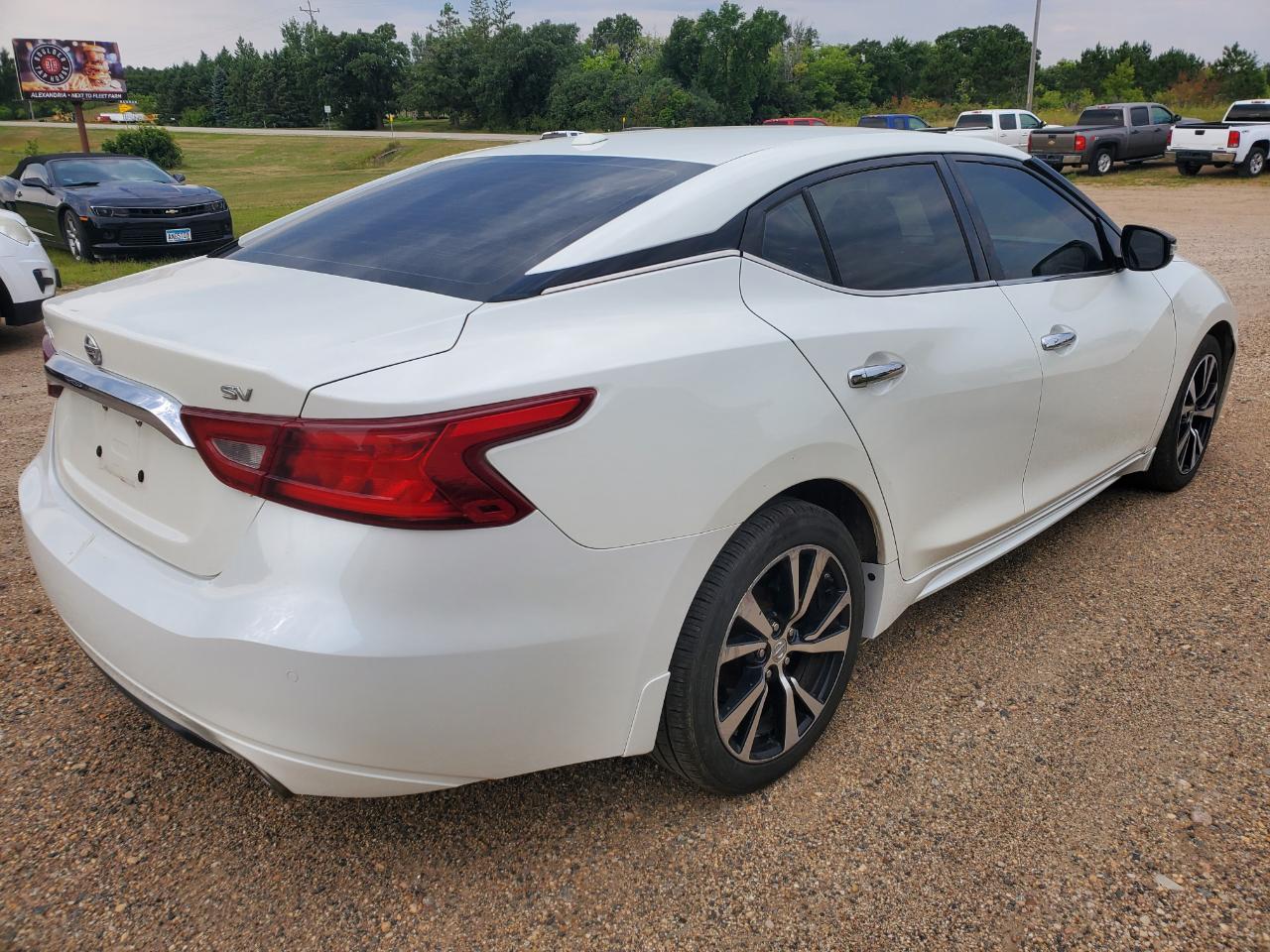 Nissan Maxima SV 3.5L 2018