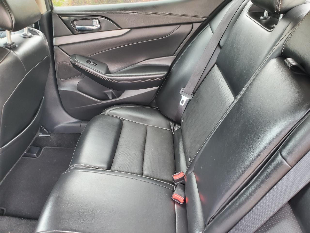 Nissan Maxima SV 3.5L 2018