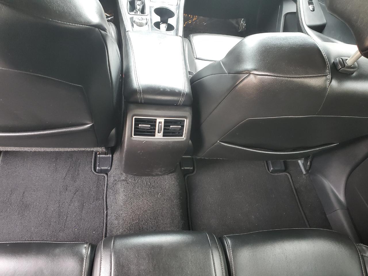 Nissan Maxima SV 3.5L 2018