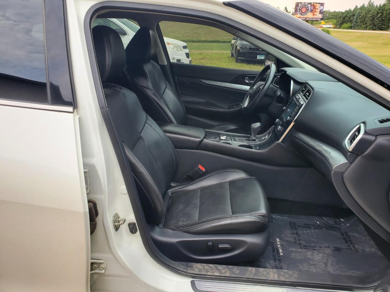 Nissan Maxima SV 3.5L 2018