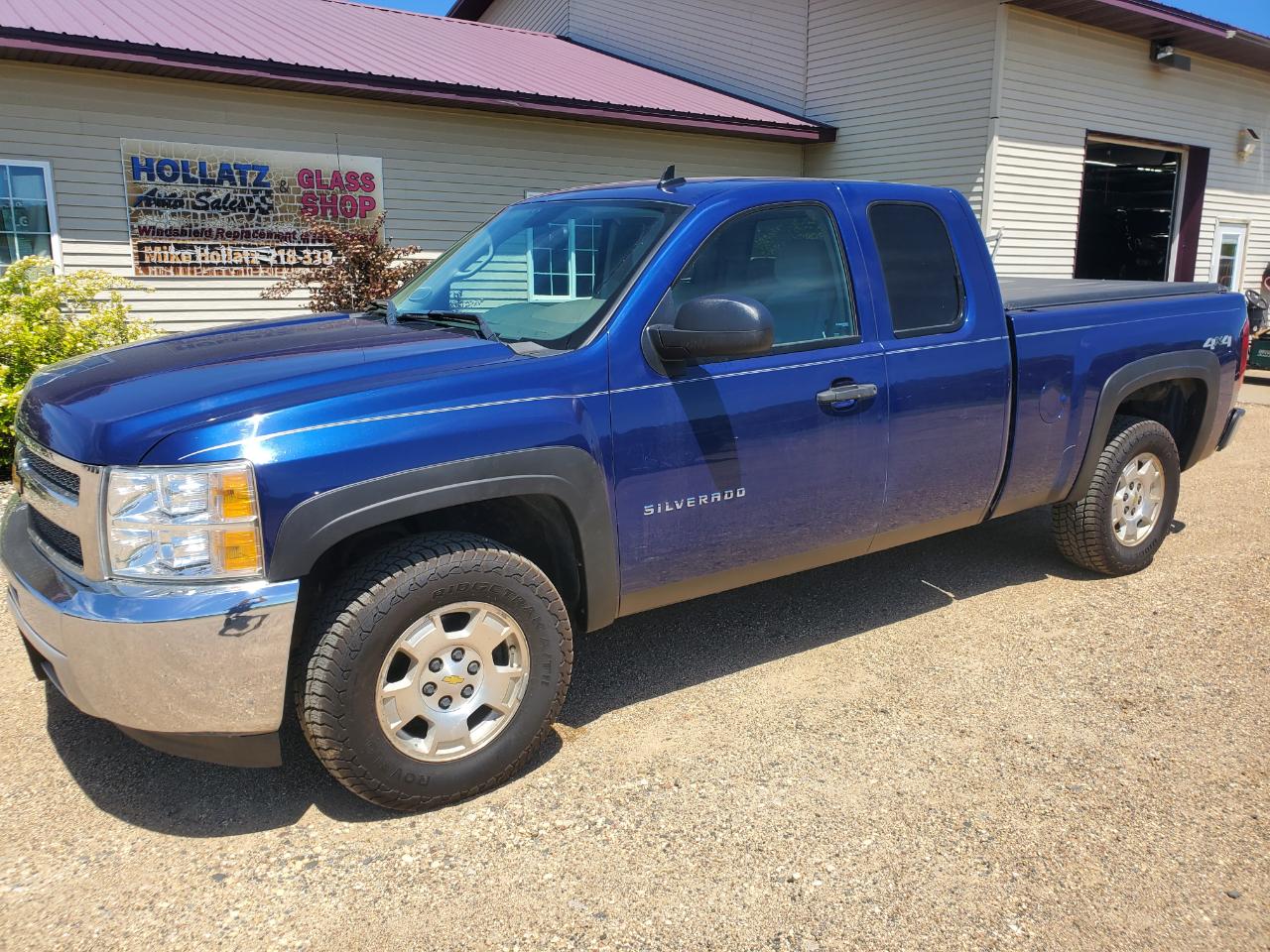 2013 Chevrolet Silverado 1500 4WD Ext Cab 143.5" LT