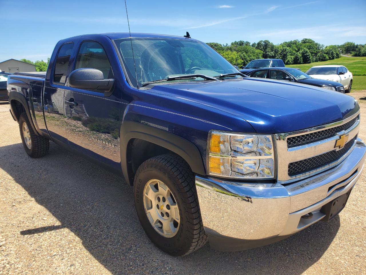 Chevrolet Silverado 1500 4WD Ext Cab 143.5" LT 2013