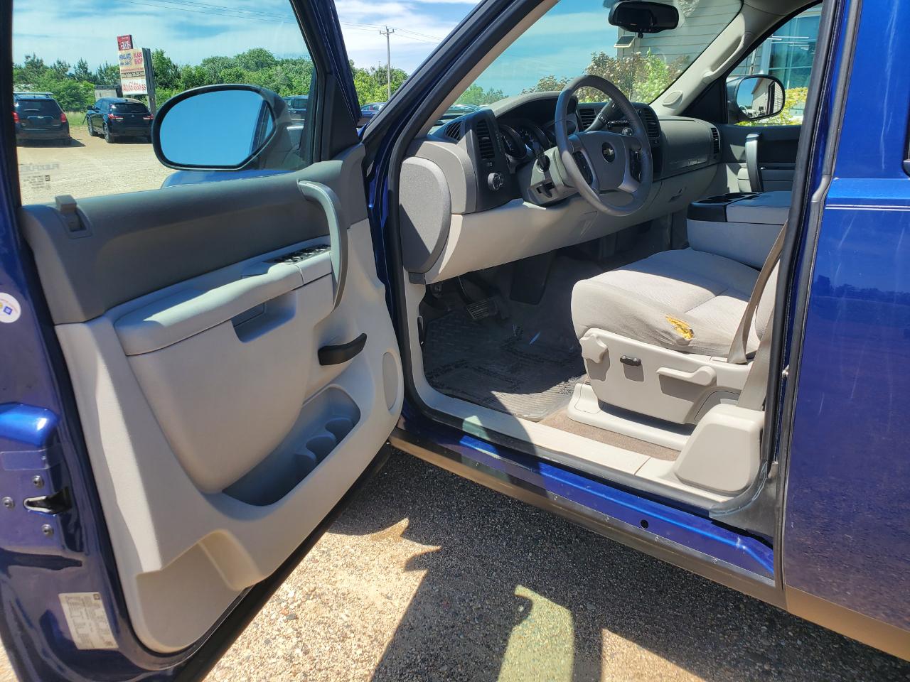 Chevrolet Silverado 1500 4WD Ext Cab 143.5" LT 2013