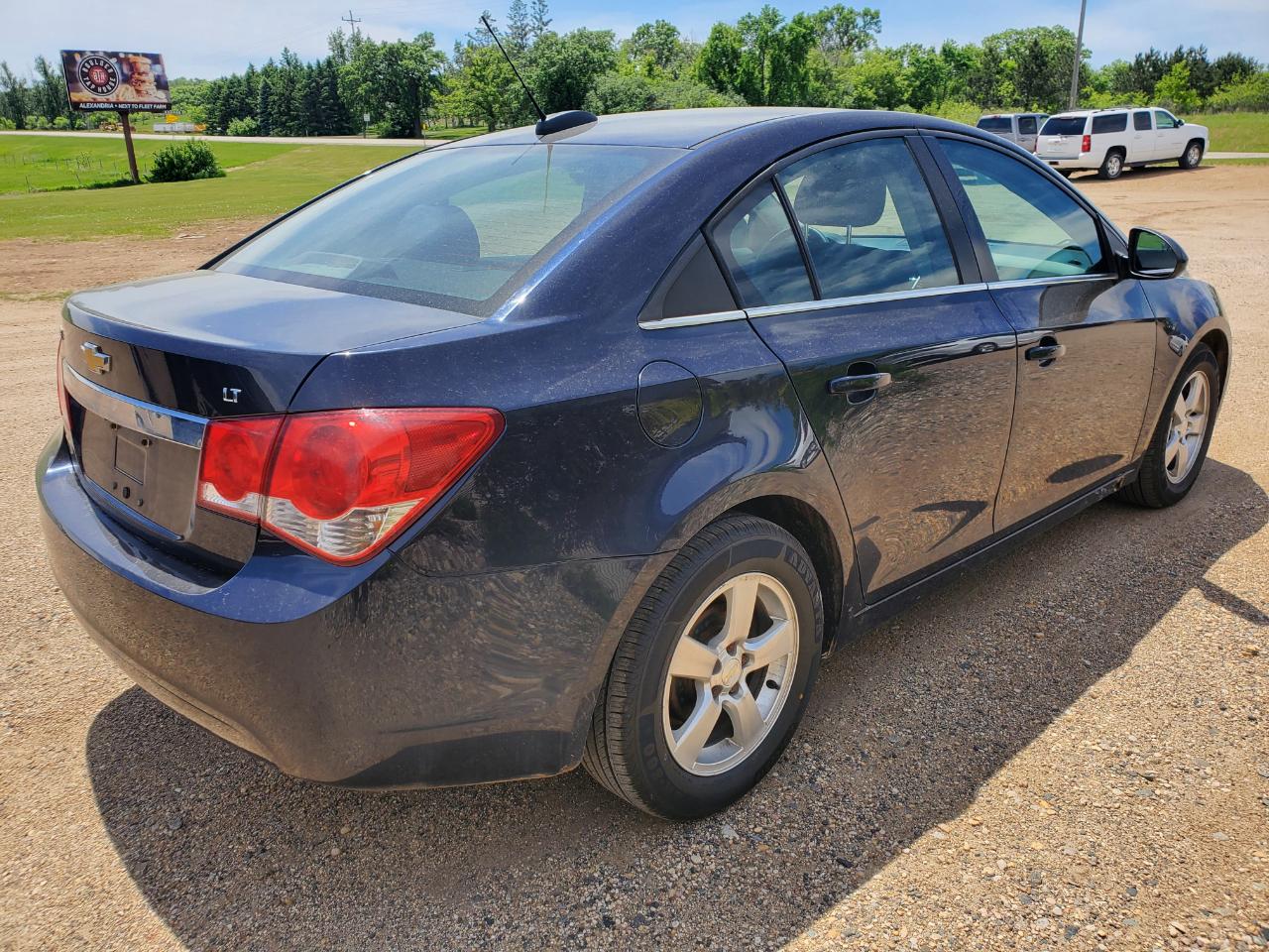 Chevrolet Cruze Limited 4dr Sdn Auto LT w/1LT 2016