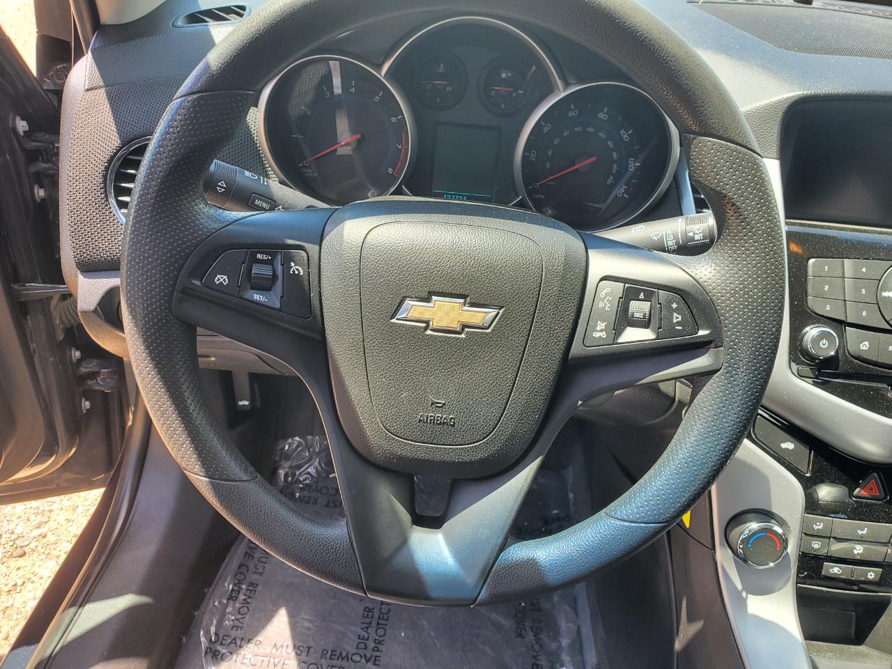 Chevrolet Cruze Limited 4dr Sdn Auto LT w/1LT 2016