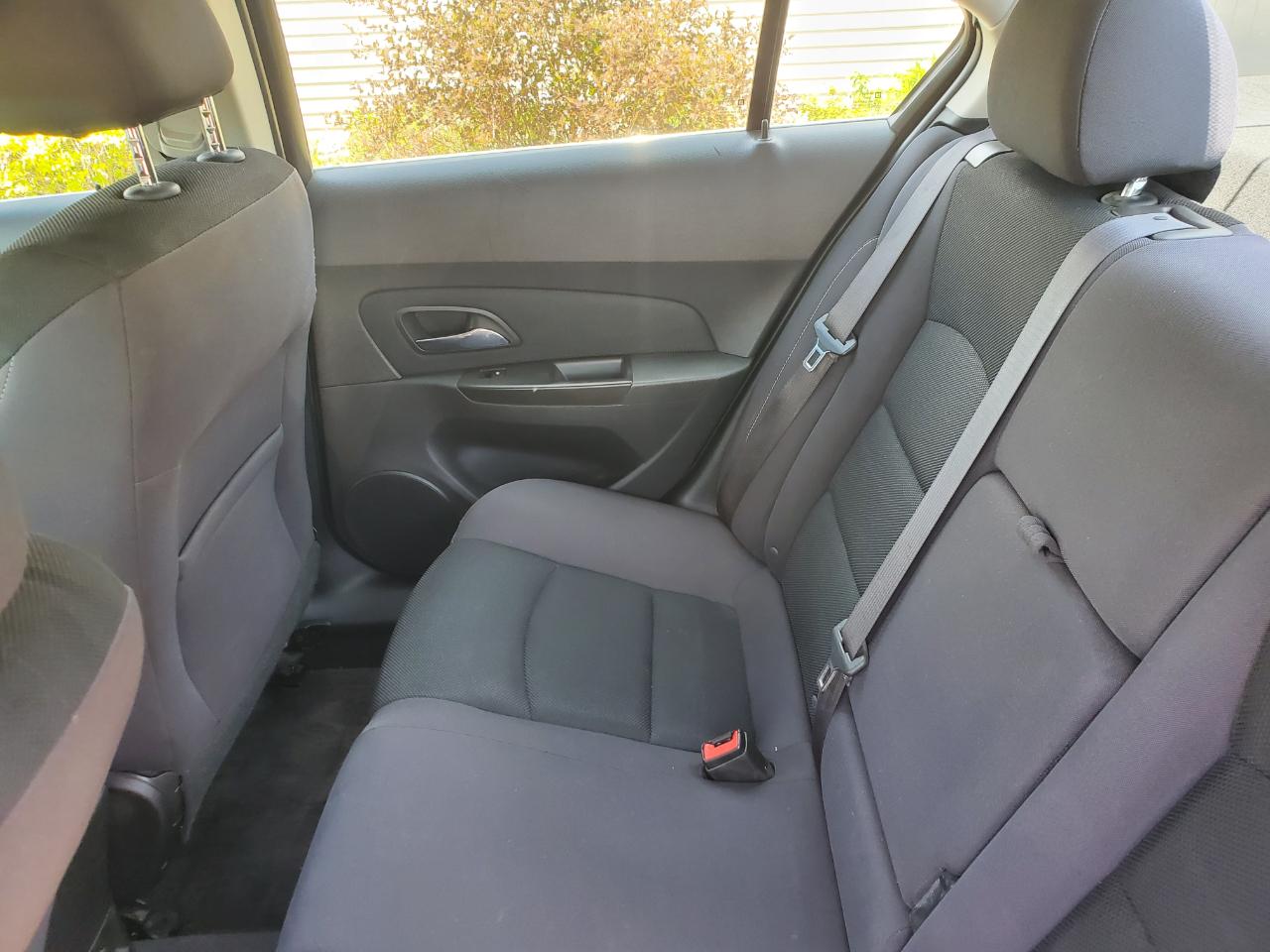 Chevrolet Cruze Limited 4dr Sdn Auto LT w/1LT 2016