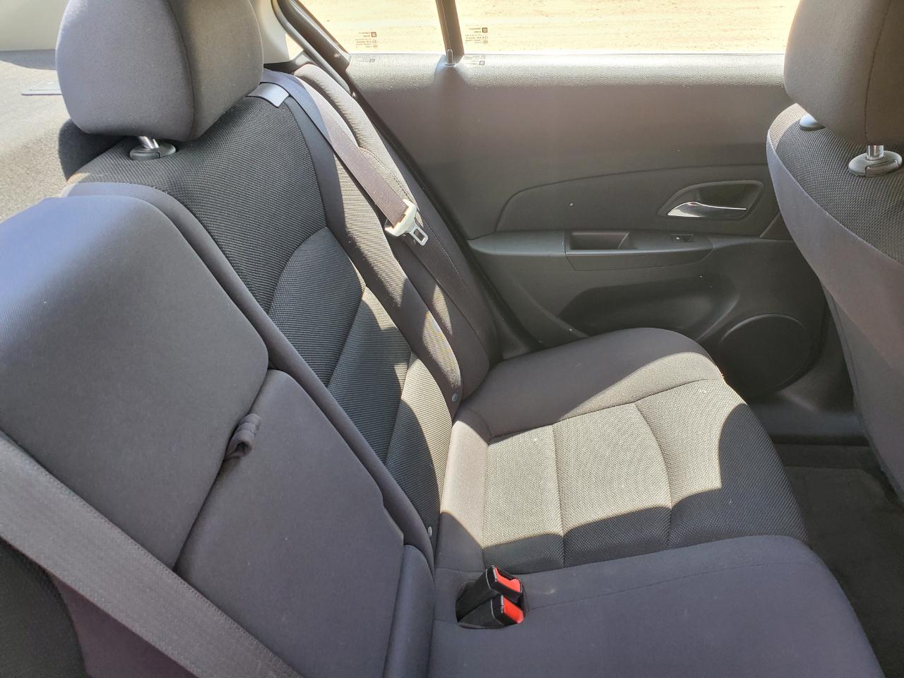 Chevrolet Cruze Limited 4dr Sdn Auto LT w/1LT 2016