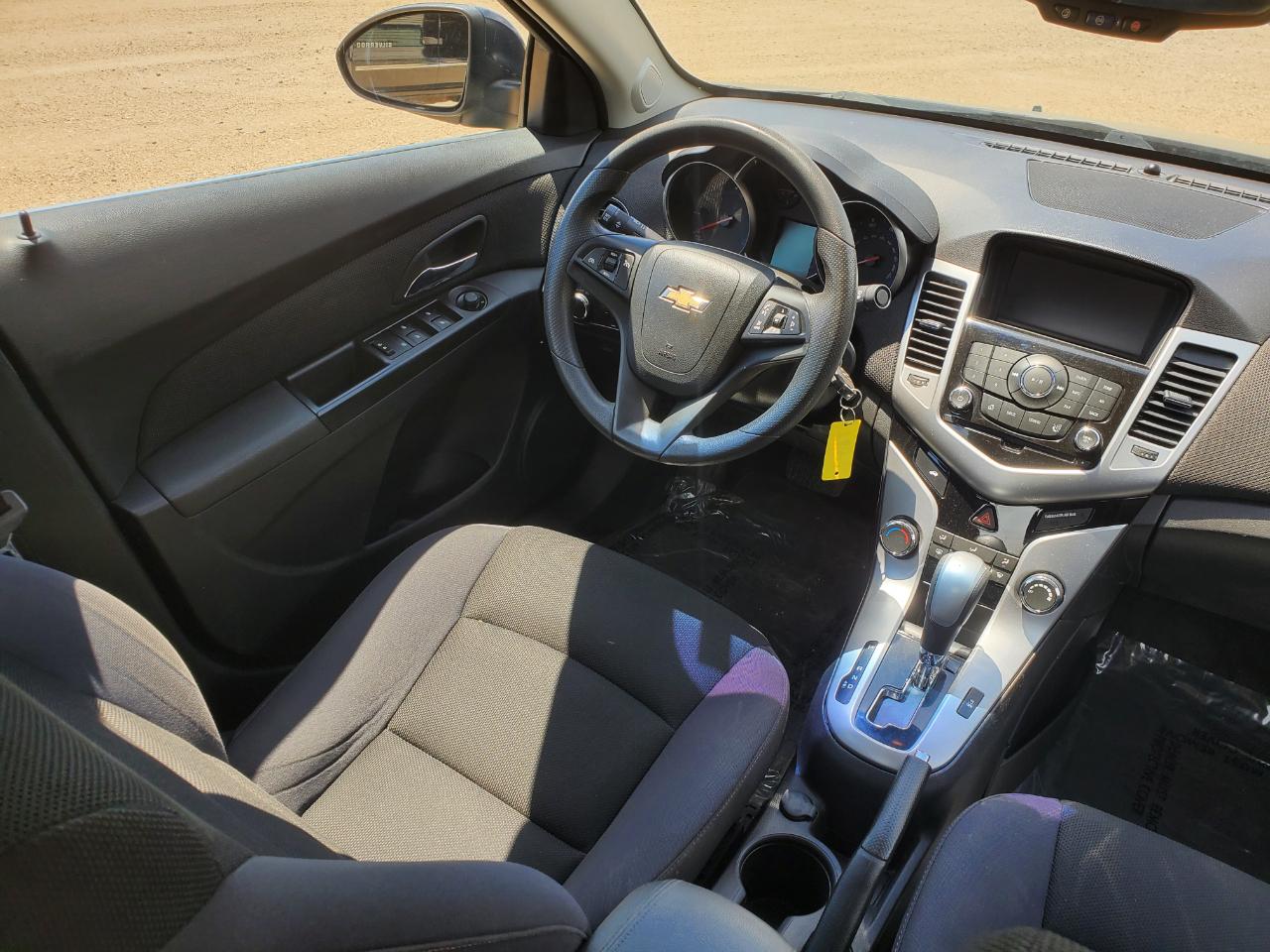 Chevrolet Cruze Limited 4dr Sdn Auto LT w/1LT 2016