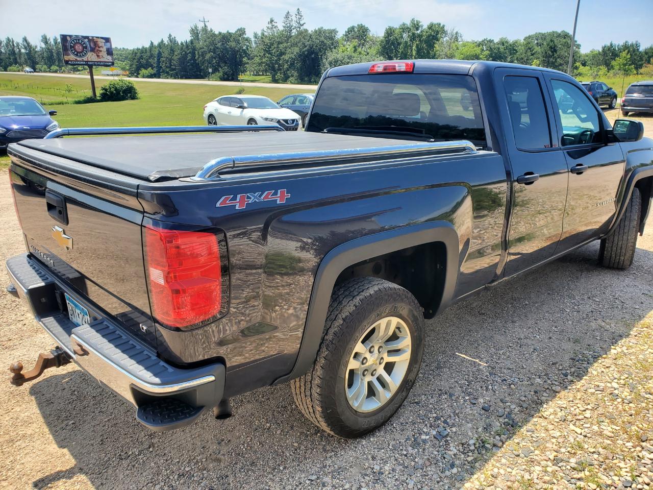 Chevrolet Silverado 1500 4WD Double Cab 143.5" LT w/1LT 2014
