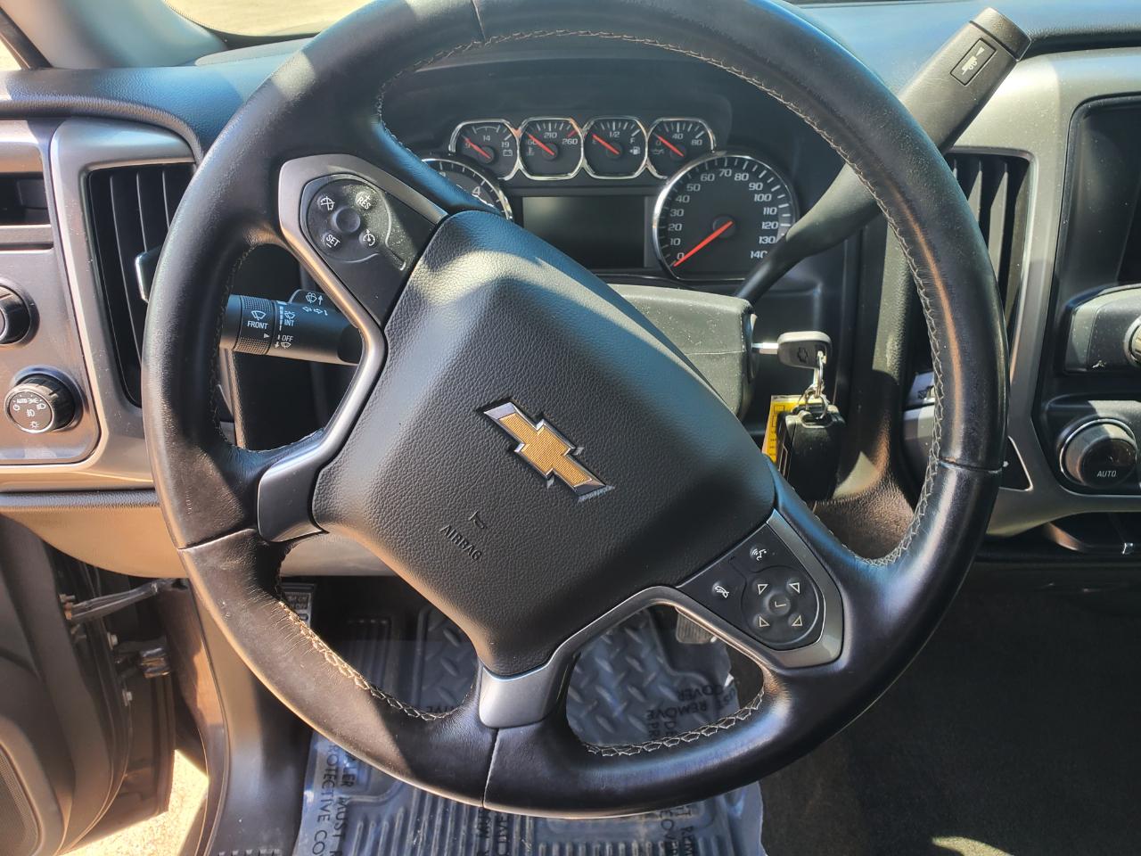Chevrolet Silverado 1500 4WD Double Cab 143.5" LT w/1LT 2014