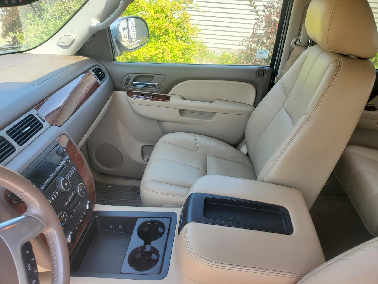 Chevrolet Silverado 1500 4WD Crew Cab 143.5" LTZ 2011