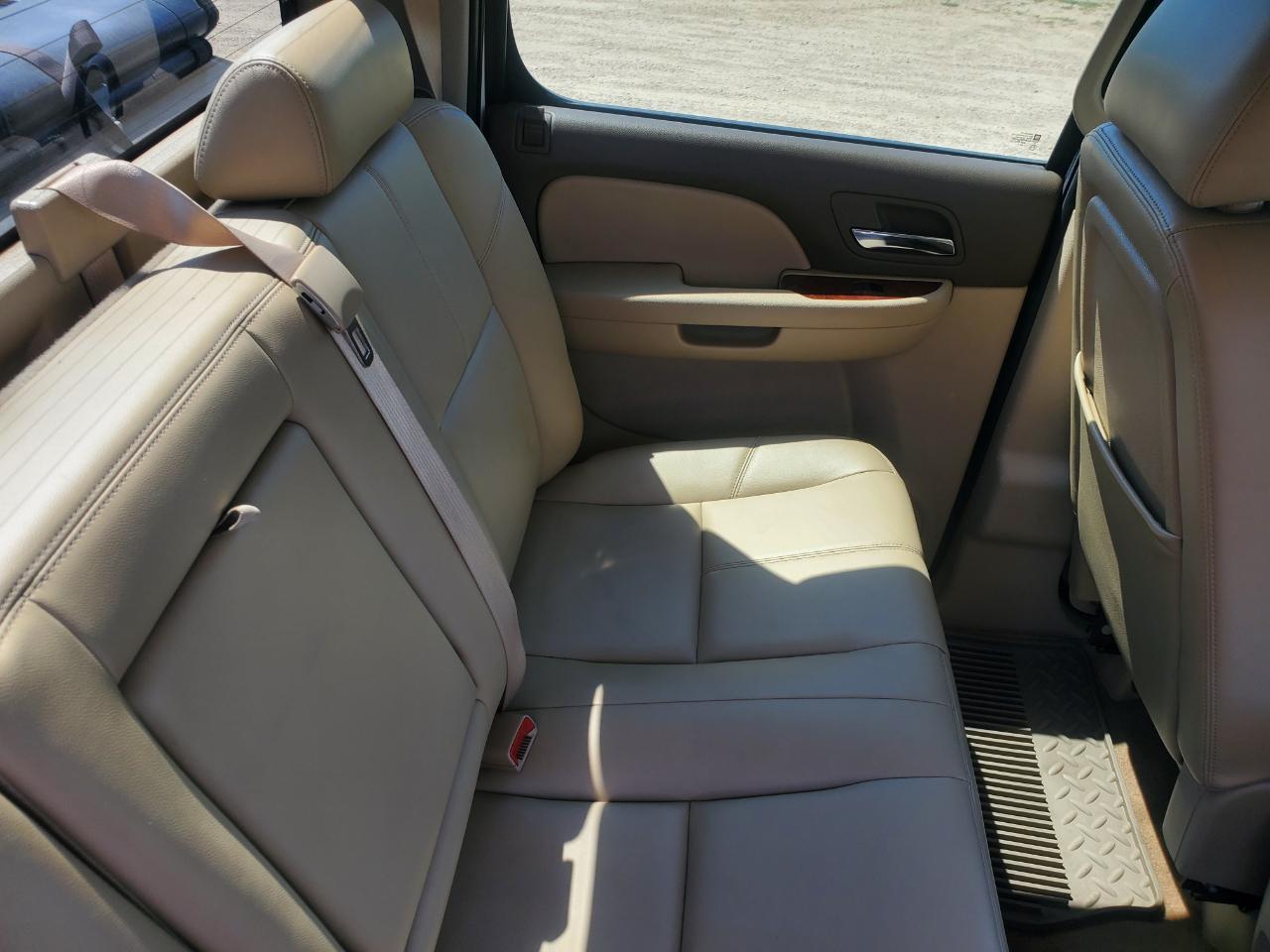 Chevrolet Silverado 1500 4WD Crew Cab 143.5" LTZ 2011