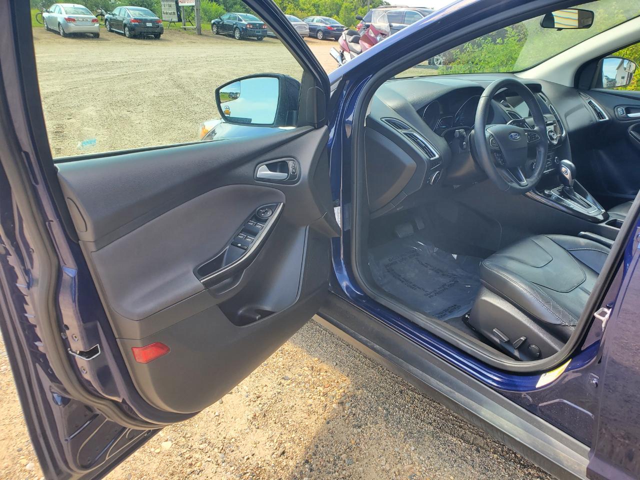 Ford Focus 4dr Sdn Titanium 2016